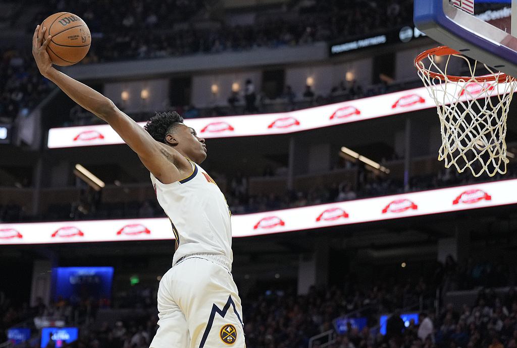 关于纳达尔对阵勇士展开拉锯大战，最终险胜对手的信息-九游网页版入口