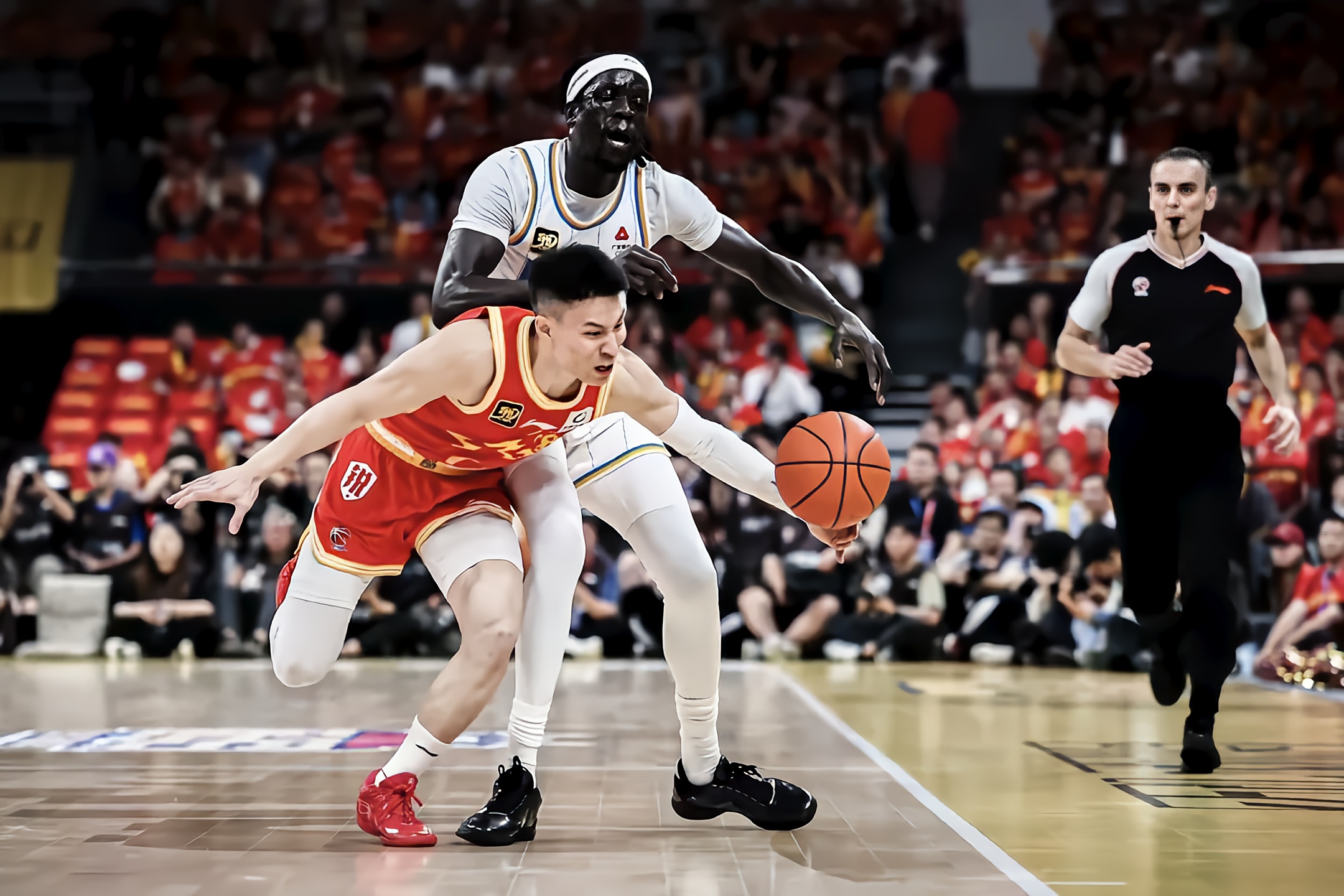 上海久事今晨豪取连胜；志在NBA总决赛名次提升；底气十足；身体对抗强度拉满的简单介绍-九游云游戏网页版